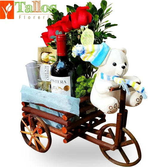 Arreglo floral con peluche vino y chocolates para regalo de hombre