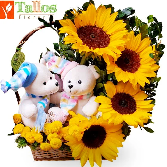 arreglo floral con girasoles y peluche en canasta para expresar amor con entrega en Lima