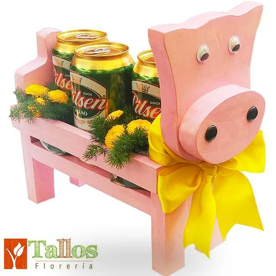 base en forma de chanchito con cerveza para regalo con entrega en Lima