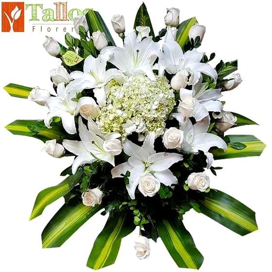 Arreglo floral de piso para velorio con rosas blancas hortensias y lirios elegante arreglo de condolencias con entrega a domicilio en Lima