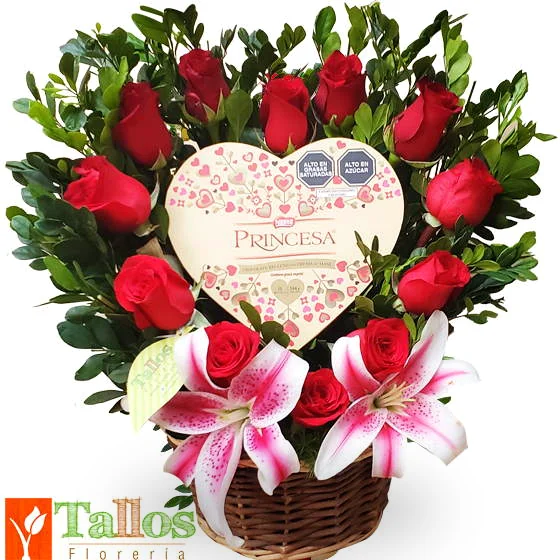 rosas rojas y chocolates para regalo romántico delivery de flores en Lima