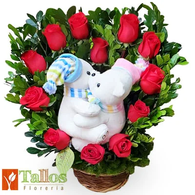 abrazo de peluche con rosas para regalo romántico delivery de flores en Lima